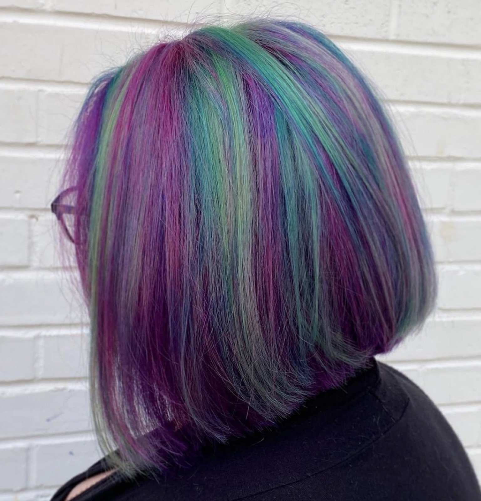 Rainbow streak bob after